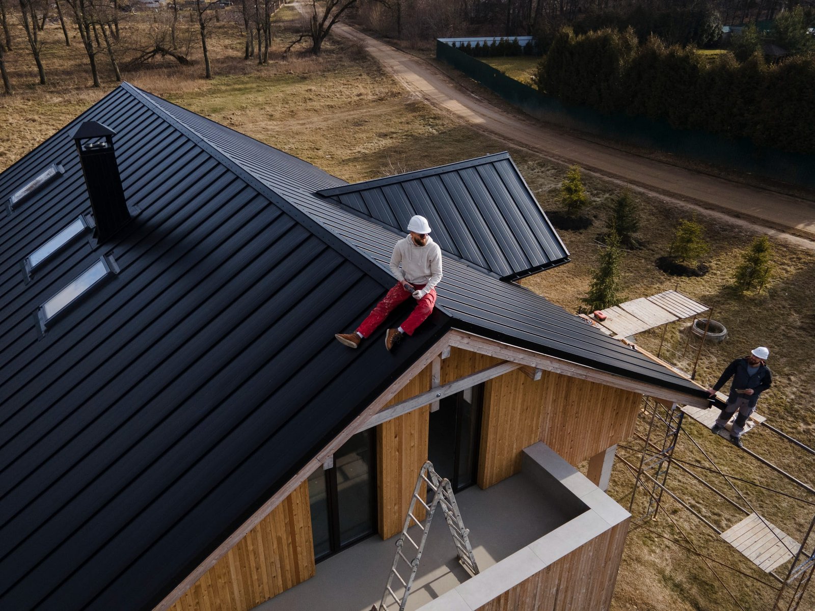 5 Signs Your Commercial Roof Needs Immediate Attention